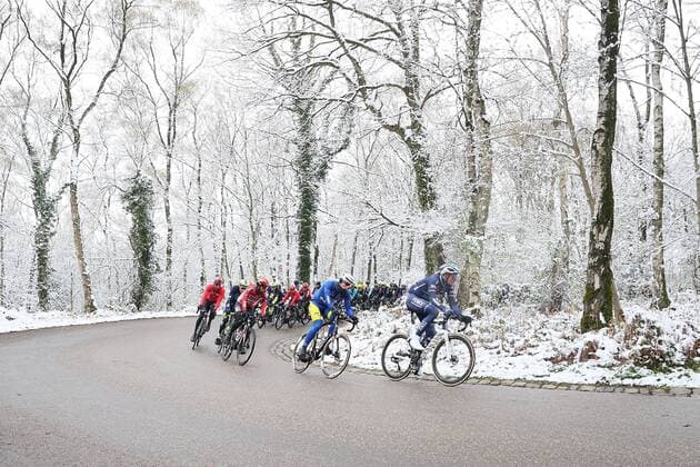 Bilder des Jahres 2022, Sport 04 April Sport Themen der Woche KW13 Sport Bilder des Tages Radsport, Volta Limburg Classic Eijsden, 2-04-2022, cycling, Volta Limburg Classic 2022, men, Volta Limburg Classic in het mooie Limburgse landschap Volta Limburg Classic 2022 Men  x15967819x Copyright: