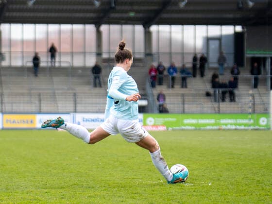 Sara Agrez 2 Potsdam in action at the Flyeralarm womens Bundesliga match 1 FFC Turbine Potsdam 1 FC Köln on 02 04 2022 Potsdam Karl Liebnkecht Stadion Brandenburg Germany