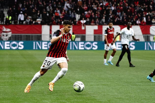 Youcef Atal (OGC Nice) FOOTBALL : OGC Nice vs Rennes - Ligue 1 Uber Eats - Nice - 02 04 2022 NorbertScanella Panoramic 