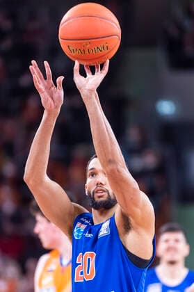 Jamel Morris 20, Syntainics MBC shooting free throw GER, Basketball, easyCredit Basketball Bundesliga, Spieltag 28, Ratiopharm Ulm vs Syntainics MBC, 02 04 2022, GER, Basketball, easyCredit Basketball Bundesliga, Spieltag 28, Ratiopharm Ulm vs Syntainics MBC, 02 04 2022 Neu Ulm Copyright: xEibner-Pressefotox EP_FWF