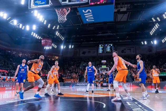 Free throw point by John Bryant 54, Syntainics MBC GER, Basketball, easyCredit Basketball Bundesliga, Spieltag 28, Ratiopharm Ulm vs Syntainics MBC, 02 04 2022, GER, Basketball, easyCredit Basketball Bundesliga, Spieltag 28, Ratiopharm Ulm vs Syntainics MBC, 02 04 2022 Neu Ulm Copyright: xEibner-Pressefotox EP_FWF