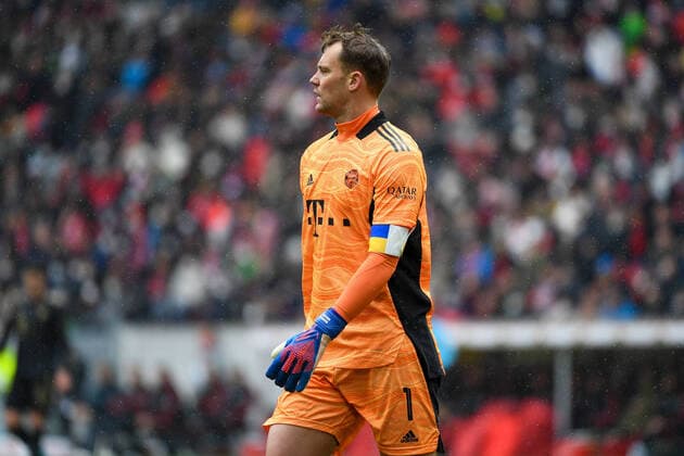 Sport Themen der Woche KW13 Sport Bilder des Tages Fussball 1. Bundesliga 28. Spieltag - 21 22 - SC Freiburg vs. FC Bayern Muenchen - 02-04-2022 Manuel Neuer (FC Bayern Muenchen 1). Fussball 1. Bundesliga: SC Freiburg vs. FC Bayern Muenchen am Samstag, den 02. April 2022 im Europa-Park Stadion in Freiburg im Breisgau DFL REGULATIONS PROHIBIT ANY USE OF PHOTOGRAPHS AS IMAGE SEQUENCES AND OR QUASI-VIDEO. *** Football 1 Bundesliga 28 Matchday 21 22 SC Freiburg vs FC Bayern Muenchen 02 04 2022 Manuel Neuer FC Bayern Muenchen 1 Football 1 Bundesliga SC Freiburg vs FC Bayern Muenchen on Saturday, 02 April 2022 at Europa Park Stadium in Freiburg im Breisgau DFL REGULATIONS PROHIBIT ANY USE OF PHOTOGRAPHS AS IMAGE SEQUENCES AND OR QUASI VIDEO Copyright: xBEAUTIFULxSPORTS GerdxGruendlx