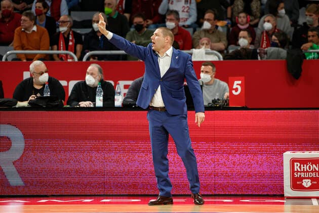 Head coach Oren Amiel Brose Bamberg Brose Bamberg Fraport Skyliners Frankfurt easyCredit BBL Basketball Bundesliga Season 2021 22 Matchday 28, 28 03 2022 Bamberg, Brose Arena Photo Daniel Löb Loeb Copyright: DanielxLöb