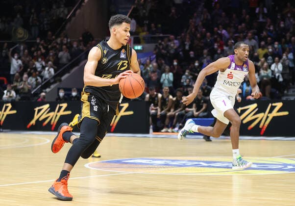 Brandon Tischler Basketball Loewen Braunschweig