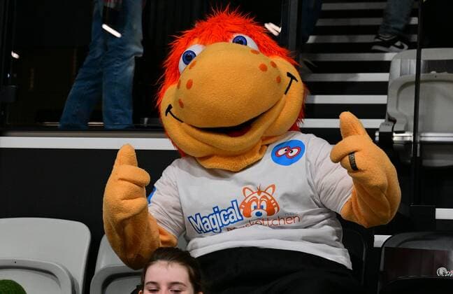 03 04 2022 basketball season 2021 2022 2 Bundesliga Pro A 33 match day Nürnberg Falcons Basketball Club NBC Medipolis SC Jena mascot Jena