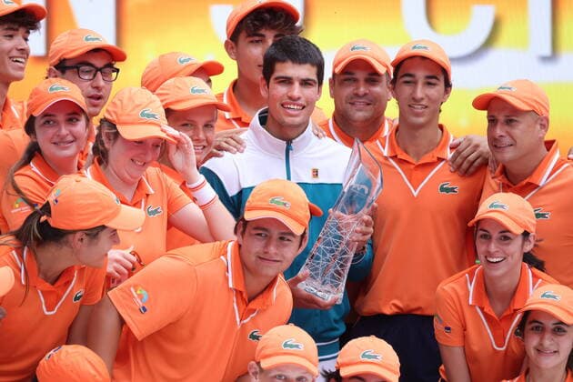Bilder des Jahres 2022, Sport 04 April Sport Themen der Woche KW13 Sport Bilder des Tages April 3, 2022, Miami Gardens, Florida, United States Of America: MIAMI GARDENS, FLORIDA - APRIL 03: Carlos Alcaraz of Spain celebrates his victory over Casper Ruud of Norway in the men s final of the Miami Open at the Hard Rock Stadium on April 03, 2022 in Miami Gardens, Florida...People: Carlos Alcaraz Miami Gardens United States Of America - ZUMAs214 20220403_zda_s214_212 Copyright: xSMGx