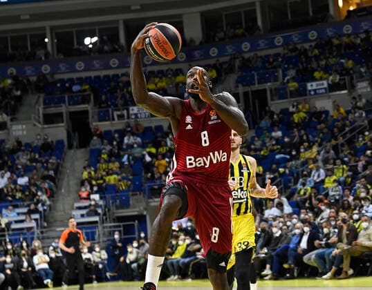 Othello Hunter of Bayerm Munich in action during the Turkish Airlines EuroLeague Regular Season Round 26 match between Fenerbahce Beko Istanbul and Bayerm Munich at Ulker Sports Arena in Istanbul, Turkey, on April 4, 2022. ( Photo : Seskimphoto ) 