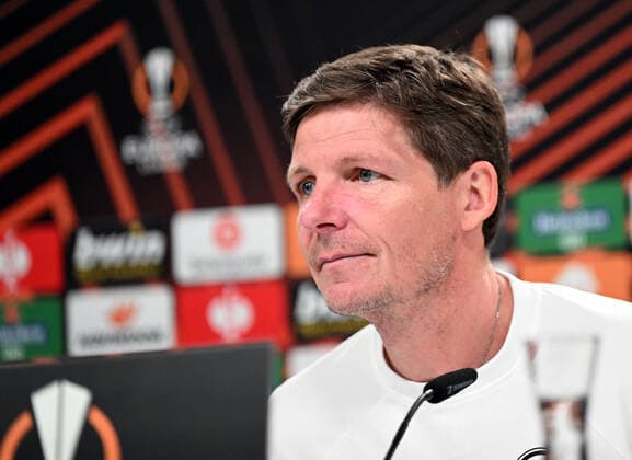 06 04 2022, xjhx, football UEFA Europa League, Eintracht Frankfurt training and press conference emspor, v l coach Oliver Glasner Eintracht Frankfurt zautz DFL DFB REGULATES PROHIBIT ANY USE OF PHOTOGRAPHS as IMAGE SEQUENCES and or QUASI VIDEO Frankfurt am Main