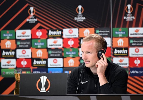 06 04 2022, xjhx, football UEFA Europa League, Eintracht Frankfurt training and press conference emspor, v l Sebastian Rode Eintracht Frankfurt DFL DFB REGULATIONS PROHIBIT ANY USE OF PHOTOGRAPHS as IMAGE SEQUENCES and or QUASI VIDEO Frankfurt am Main