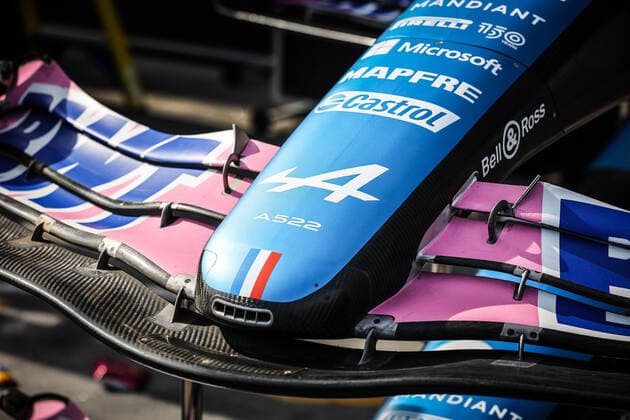 April 6, 2022, Melbourne, Victoria, Australia: MELBOURNE, AUSTRALIA - APRIL 6: Preparations and atmosphere in BWT Alpine F1 Team garage at the 2022 Australian Formula 1 Grand Prix on 6th April 2022 Melbourne Australia - ZUMAp121 20220406_zsp_p121_050 Copyright: xChrisxPutnamx