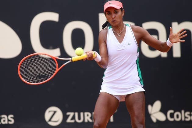 April 6, 2022, Bogota, Colombia: Yuliana Lizarazo of Colombia plays during the match against Mirjam Bjorklund of Sweden at the Copa Colsanitas WTA, Tennis Damen Tournament on April 6, 2022 in Bogota, Colombia. Bogota Colombia - ZUMAh147 20220406_zap_h147_003 Copyright: xDanielxGarzonxHerazox