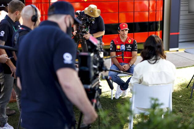 SAINZ Carlos (spa), Scuderia Ferrari F1-75, portrait during the Formula 1 Heineken Australian Grand Prix 2022, 3rd round of the 2022 FIA Formula One World Championship, WM, Weltmeisterschaft on the Albert Park Circuit, from April 8 to 10, 2022 in Melbourne, Australia - F1 - AUSTRALIAN GRAND PRIX 2022 DPPI Panoramic  F12022GP03SAUS_JK284644