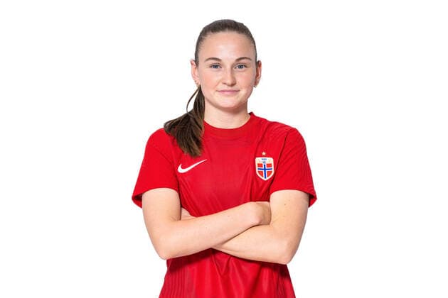 220407 Vilde Hasund of the Norwegian womens national football team poses for a portrait on April 4, 2022 in Oslo Photo Vegard Grott BILDBYRAN kod VG VG0262 bbeng fotball fotboll football norge norway a kvinnor portrett porträtt portraits dam,  Copyright: VEGARDxGRoTT BB220407VG282