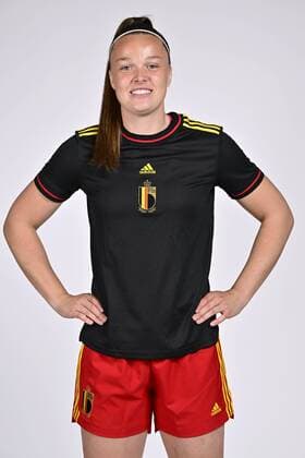 TUBIZE, BELGIUM - APRIL 05 : De Caigny Tine forward of Belgium pictured during a photoshoot of the National Belgian Football Team Women The Red Flames on April 5, 2022 in Tubize, Belgium, 05 04 2022 ( photoshoot Red Flames PhotoNews Panoramic 