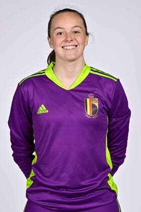 TUBIZE, BELGIUM - APRIL 05 : Lichtfus Lisa goalkeeper of Belgium pictured during a photoshoot of the National Belgian Football Team Women The Red Flames on April 5, 2022 in Tubize, Belgium, 05 04 2022 ( photoshoot Red Flames PhotoNews Panoramic 