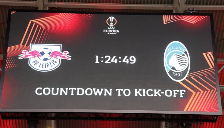 RB Leipzig Bergamo 07 04 2022 Leipzig, 07 04 2022, Red Bull Arena, Football, UEFA Europa League, Quarterfinals , RB Leipzig vs Atalanta Bergamo , In picture The match pairing on the scoreboard before the game , UEFA regulations prohibit any use of photographs as image sequences and or quasi video