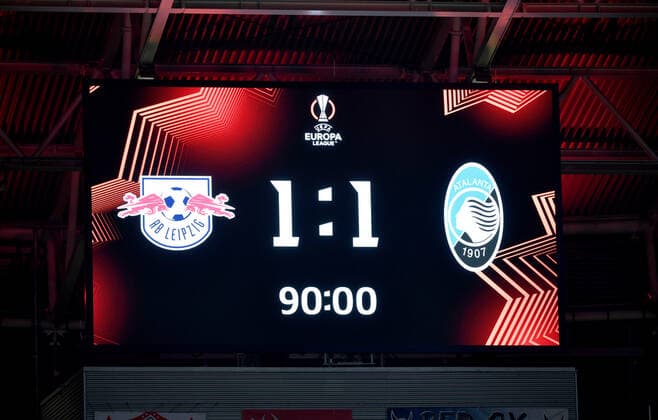 Football, Men, 2021 2022 season, Europa League quarterfinals, first leg , RB Leipzig Atalanta Bergamo, scoreboard with 1 1 final score, 07 04 2022, Copyright: xSebastianxRäppoldx xMatthiasxKochx