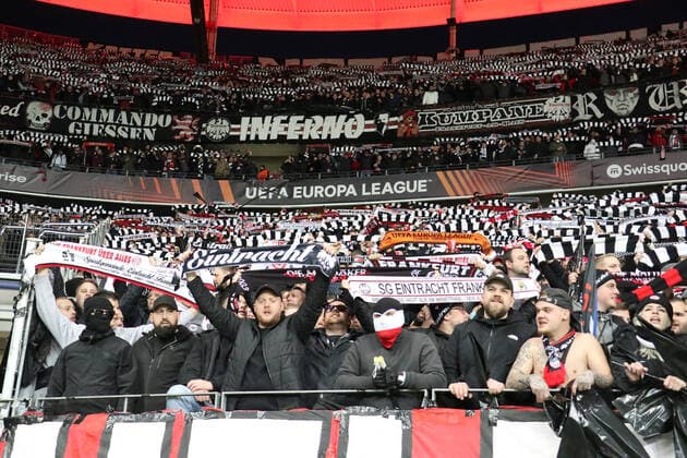Eintracht Frankfurt fans celebrate Frankfurt 07 04 2022 Eintracht Frankfurt vs FC Barcelona, UEFA Europa League, quarter final, first leg