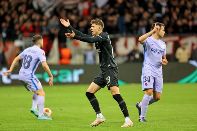 Frankfurt, Germany 07 April 2022 Europa League 2021 2022 Eintracht Frankfurt vs FC Barcelona Jesper Lindstroem Frankfurt complains loudly about a referees decision Deutsche Bank Park Hessen Copyright: xFotostandx xRacochax