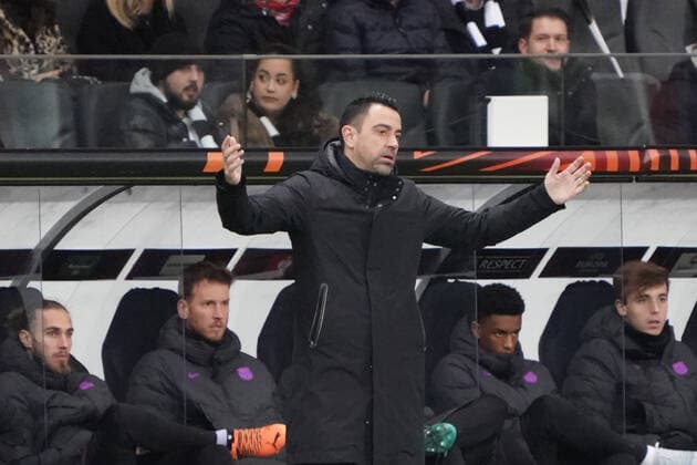 Coach Xavi FC Barcelona, Barca frustrated Frankfurt 07 04 2022 Eintracht Frankfurt vs FC Barcelona, UEFA Europa League, quarterfinals, first leg