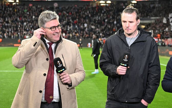 07 04 2022, xjhx, football UEFA Europa League, Eintracht Frankfurt FC Barcelona emspor, v l Axel Hellmann stellv Chairman of the Board Member of Eintracht Frankfurt Fußball AG Alexander Alex Meier DFL DFB REGULATIONS PROHIBIT ANY USE OF PHOTOGRAPHS AS IMAGE SEQUENCES AND OR QUASI VIDEO Frankfurt am Main