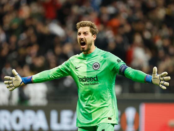 07 04 2022, football, Europa League, quarterfinal, Eintracht Frankfurt FC Barcelona, GER, Frankfurt am Main, Deutsche Bank Park picture from left goalkeeper Kevin Trapp Eintracht Frankfurt cheering after the goal to 1 0, cheering, cheering, cheering, emotions Copyright: HMBxMedia xHeikoxBecker