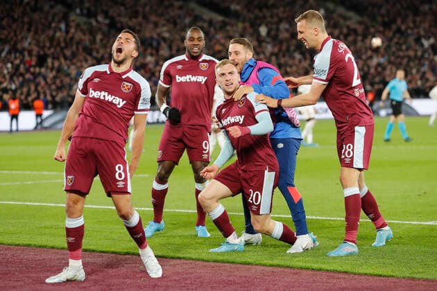 West Ham United v Olympique Lyonnais UEFA Europa League Jarrod Bowen of West Ham United celebrates scoring his sides 1st goal during the UEFA Europa League Quarter-Final First Leg match at the London Stadium, Stratford Content Not Available For UK Newspapers Copyright: xPaulxChestertonx FIL-16768-0026 UK Newspapers OUT