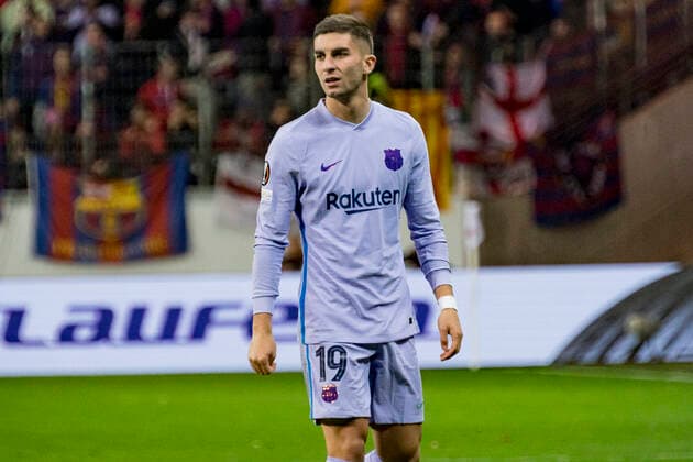 UEFA Europa League, Eintracht Frankfurt vs FC Barcelona, Deutsche Bank Park, Frankfurt, 07 04 2022 Ferran Torres FC Barcelona 19 , Eintracht Frankfurt vs FC Barcelona, Frankfurt, Deutsche Bank Park, 7 4 2022 Copyright: xBEAUTIFULxSPORTS Gawlikx