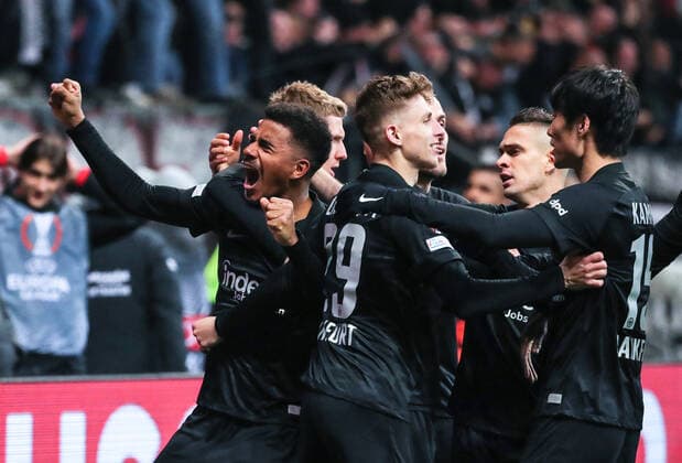 Ansgar Knauf L Eintracht Frankfurt celebrate scoring his goal vs FC Barcelona Football Europa League, quarterfinals Eintracht Frankfurt FC Barcelona 1 1 on 07 04 2022 in Frankfurt Germany DEUTSCHE BANK PARK