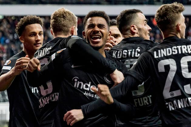 UEFA Europa League, Eintracht Frankfurt vs FC Barcelona, Deutsche Bank Park, Frankfurt, 07 04 2022 Tuta Eintracht Frankfurt 35 Kristijan Jakic Eintracht Frankfurt 6 Ansgar Knauff Eintracht Frankfurt 36 , Eintracht Frankfurt vs FC Barcelona, Frankfurt, Deutsche Bank Park, 7 4 2022 Copyright: xBEAUTIFULxSPORTS Gawlikx
