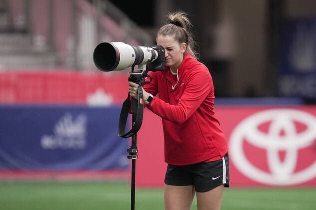 Football, Women, Canada National Team Training