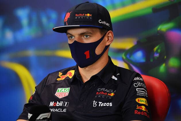 AUSTRALIAN F1 GRAND PRIX, Max Verstappen of Red Bull Racing addresses the media during a press conference, PK, Pressekonferenz on day two of the Formula 1 Australian Grand Prix 2022 at the Albert Park Grand Prix Circuit in Melbourne, Friday, April 8, 2022. ( NO ARCHIVING, EDITORIAL USE ONLY, NO USE IN BOOKS WITHOUT CONSENT MELBOURNE VIC AUSTRALIA  Copyright: xJAMESxROSSx 20220408001644863190