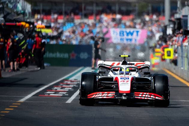 Mick Schumacher GER, Haas F1 Team 47 in VF 22, AUS, Formula 1 Australian Grand Prix, Albert Park Circuit Melbourne, Pre Events, 07 04 2022 AUS, Formula 1 Australian Grand Prix, Albert Park Circuit Melbourne, Pre Events, 07 04 2022 Copyright: xEibner Memmlerx EP_MMR