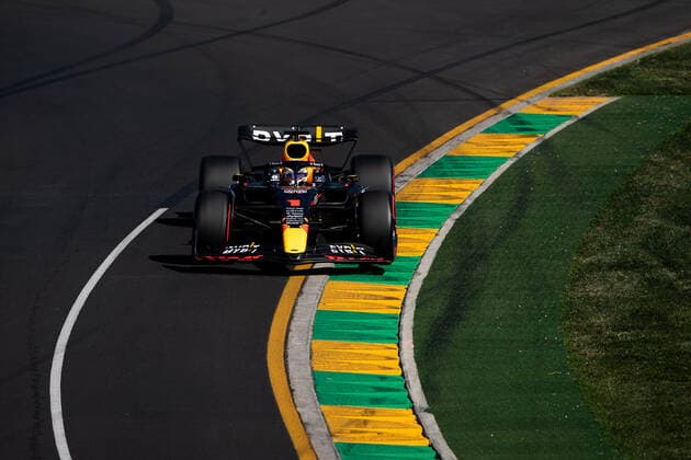 MELBOURNE, AUSTRALIA - APRIL 08: Max Verstappen (1) of Netherlands and Oracle Red Bull Racing during the Australian Formula One Grand Prix at Albert Park on April 08, 2022 in Melbourne, Australia. (Photo by Steven Markham Icon Sportswire) AUTO: APR 08 F1 - Australian Grand Prix Icon22040813411