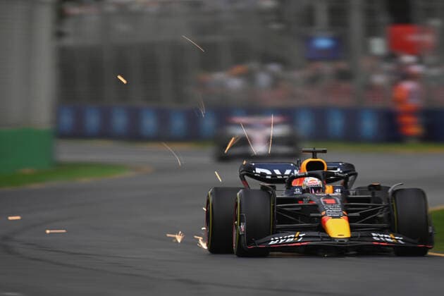 8th April 2022, Albert Park, Melbourne, Australia; FIA Formula 1 Australian Grand Prix, Free Practise sessions; Max Verstappen of the Netherlands drives the number 1 Oracle Red Bull Racing RB18 during practice  ActionPlus12376462 MorganxHancock