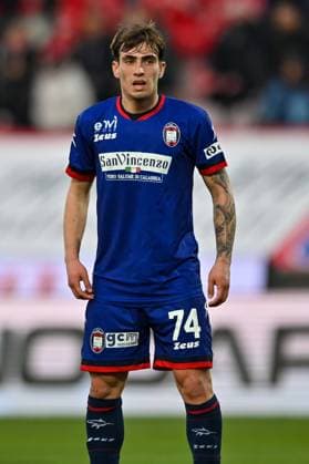 Gianmarco Cangiano (FC Crotone) during LR Vicenza vs FC Crotone, Italian soccer Serie B match in Vicenza, Italy, April 06 2022  Copyright: xAlessioxMarinix xipa-agency.netx xx 0