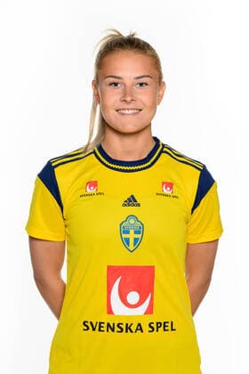 220405 Amanda NildÃ n during a portrait photography with the Swedish womens national football team on April 5, 2022 in Gothenburg,  Copyright: CARLxSANDIN BB220405CS076
