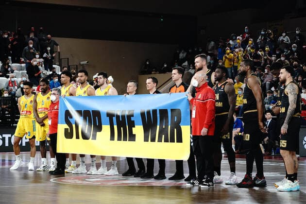 Banderole Stop The War BASKETBALL : Monaco vs Alba Berlin - Euroleague - Monaco - 08 04 2022 NorbertScanella Panoramic 