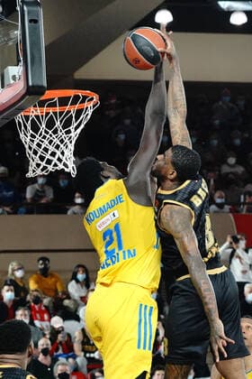 Dwayne Bacon (AS Monaco) - Christ Koumadje (Alban Berlin) BASKETBALL : Monaco vs Alba Berlin - Euroleague - Monaco - 08 04 2022 NorbertScanella Panoramic 