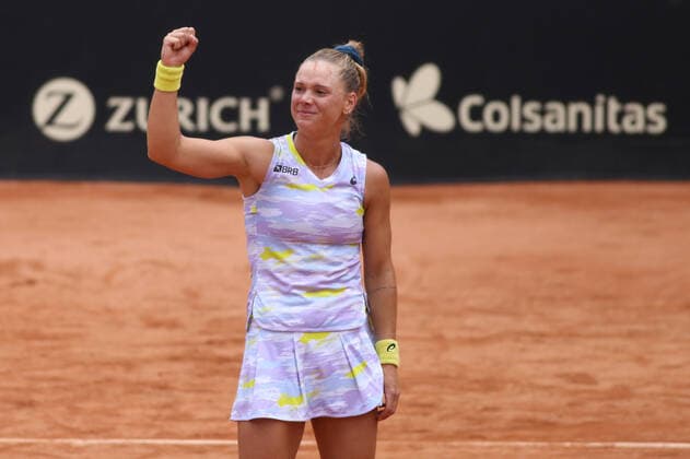 April 8, 2022, Bogota, Colombia: Laura Pigossi of Brazil celebrates her victory against Dayana Yastremska of Ukraine at the Colsanitas WTA, Tennis Damen Cup on April 8, 2022 in Bogota, Colombia. Bogota Colombia - ZUMAh147 0155084297st Copyright: xDanielxGarzonxHerazox