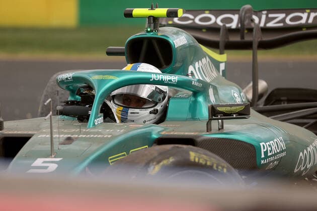 FORMULA 1 ROLEX AUSTRALIAN GRAND PRIX 2022 09 04 2022, Albert Park, Melbourne, FORMULA 1 ROLEX AUSTRALIAN GRAND PRIX 2022 , in picture accident of Sebastian Vettel DEU , Aston Martin Aramco Cognizant Formula One Team nordphotoxGmbHx xBratic nph00250