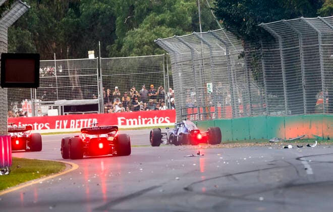 6 Nicholas Latifi CAN, Williams Racing after crash, F1 Grand Prix of Australia at Melbourne Grand Prix Circuit on April 9, 2022 in Melbourne, Australia Photo by HOCH ZWEI Melbourne Australia