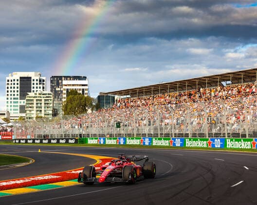 16 LECLERC Charles (mco), Scuderia Ferrari F1-75, action during the Formula 1 Heineken Australian Grand Prix 2022, 3rd round of the 2022 FIA Formula One World Championship, WM, Weltmeisterschaft on the Albert Park Circuit, from April 8 to 10, 2022 in Melbourne, Australia - F1 - AUSTRALIAN GRAND PRIX 2022 DPPI Panoramic  00122008_AV6_2651