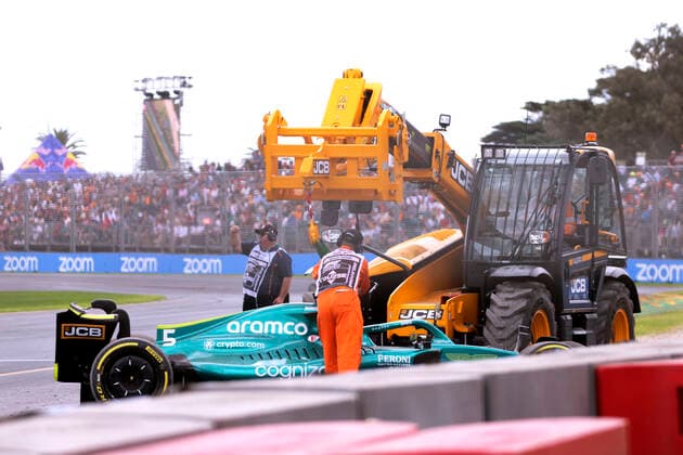 VETTEL Sebastian F1 Team Aston Martin during qualifying in Melbourne with crash FIA F1 season 2022 GP 2022 Melbourne Australia on 09 04 2022 in Melbourne Copyright: xJerryxAndrex