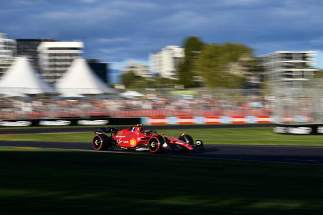AUSTRALIAN F1 GRAND PRIX, Carlos Sainz of Ferrari during Qualifying for the Formula 1 Australian Grand Prix 2022 at the Albert Park Grand Prix Circuit in Melbourne, Saturday, April 9, 2022. ( NO ARCHIVING, EDITORIAL USE ONLY, NO USE IN BOOKS WITHOUT CONSENT MELBOURNE VIC AUSTRALIA  Copyright: xJOELxCARRETTx 20220409001645375431