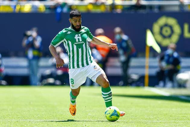 Mandatory Credit: Photo by Pressinphoto Shutterstock (12888148c) Nabil Fekir of Real Betis Cadiz CF v Real Betis, La Liga 2021-2022, date 31. Football, Nuevo Mirandilla Stadium, Cadiz, Spain - 9 Apr 2022 EDITORIAL USE ONLY No use with unauthorised audio, video, data, fixture lists (outside the EU), club league logos or live services. Online in-match use limited to 45 images (+15 in extra time). No use to emulate moving images. No use in betting, games or single club league player publications services. Cadiz CF v Real Betis, La Liga 2021-2022, date 31. Football, Nuevo Mirandilla Stadium, Cadiz, Spain - 9 Apr 2022 EDITORIAL USE ONLY No use with unauthorised audio, video, data, fixture lists (outside the EU), club league logos or live services. Online in-match use limited to 45 images (+15 in extra time). No use to emulate moving images. No use in betting, games or  Copyright: xPressinphoto Shutterstockx 12888148c