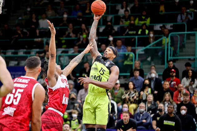 Basketball, BBL, medi Bayreuth - s.Oliver Würzburg