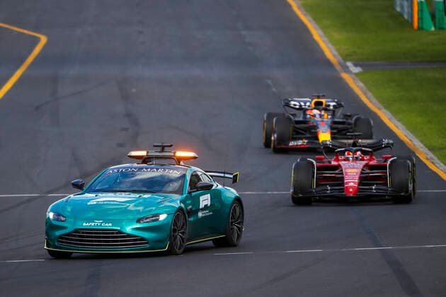 Safety car, 16 LECLERC Charles (mco), Scuderia Ferrari F1-75, action during the Formula 1 Heineken Australian Grand Prix 2022, 3rd round of the 2022 FIA Formula One World Championship, WM, Weltmeisterschaft on the Albert Park Circuit, from April 8 to 10, 2022 in Melbourne, Australia - F1 - AUSTRALIAN GRAND PRIX 2022 - RACE DPPI Panoramic  00122009__V2_0205.JPG_