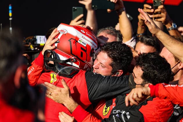 LECLERC Charles (mco), Scuderia Ferrari F1-75, portrait celebrating victory during the Formula 1 Heineken Australian Grand Prix 2022, 3rd round of the 2022 FIA Formula One World Championship, WM, Weltmeisterschaft on the Albert Park Circuit, from April 8 to 10, 2022 in Melbourne, Australia - F1 - AUSTRALIAN GRAND PRIX 2022 - RACE DPPI Panoramic  20220410_GOOD8220