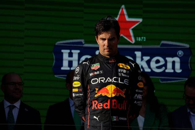 FORMULA 1 ROLEX AUSTRALIAN GRAND PRIX 2022 10 04 2022, Albert Park, Melbourne, FORMULA 1 ROLEX AUSTRALIAN GRAND PRIX 2022 , in picture Podium 2 place for Sergio Perez MEX , Oracle Red Bull Racing nordphotoxGmbHx xBratic nph00250